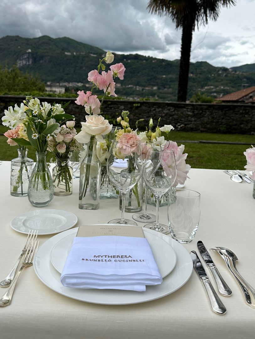 Eventi privati e aziendali, organizzazione matrimoni, wedding planner, gestione location, consulenza catering e produzione globale evento: ACCAELLE Events Bergamo